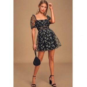NWT Lulus Radiant Love Black Floral Embroidered Short Sleeve Skater Dress 2X